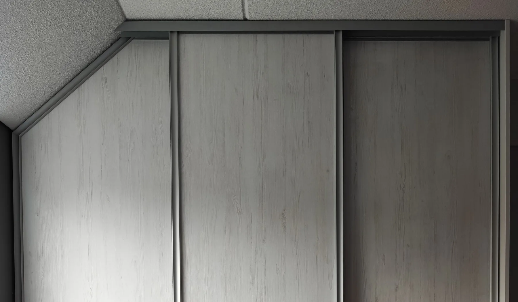 Kastenwand berging op maat